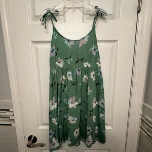 SO Green and White Floral Dress